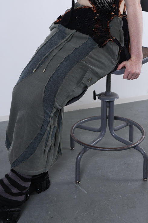 UNALOME LONG SKIRT -CHARCOAL-